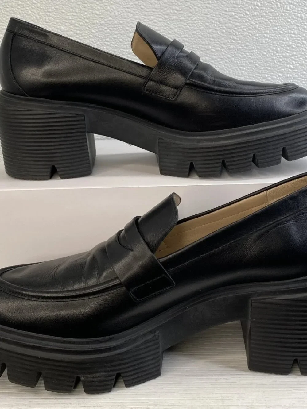 Stuart Weitzman Soho Loafer Women's Size 7.5 Black Leather Platform